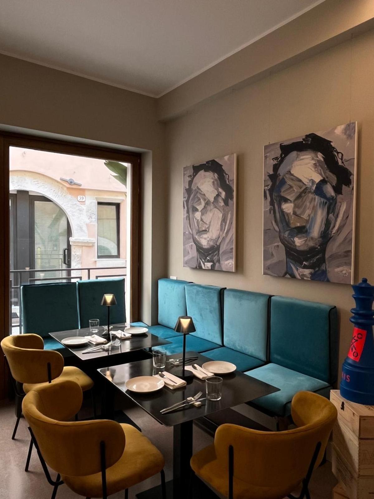 Ginevra Boutique Rooms - Palazzo Leosini - Residenze D'Epoca ラクイラ エクステリア 写真